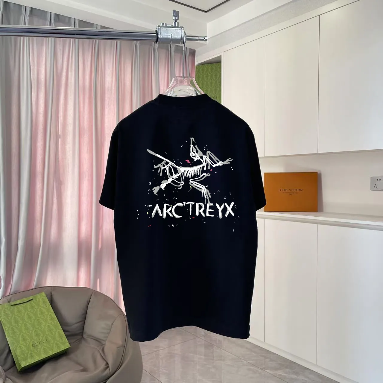 ARC'TERYX* 2025 New Arrival logo t g Same Style Size：S M L XL XXL ：Black White Pink Blue Gray